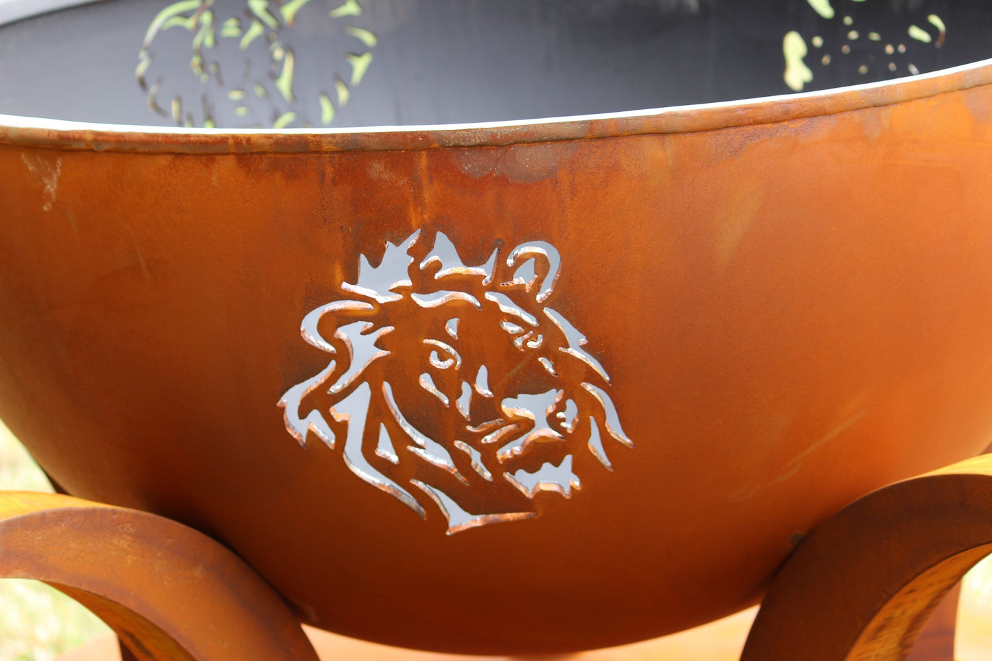 Fire Pit Art-Africa's Big 5