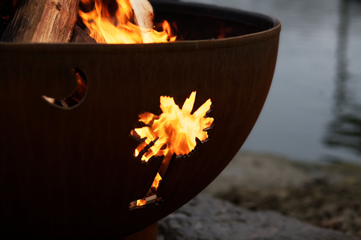 Fire Pit Art-Tropical Moon
