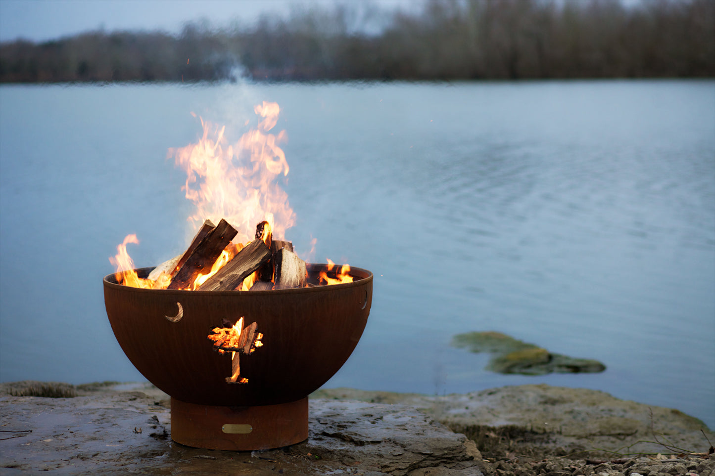 Fire Pit Art-Tropical Moon